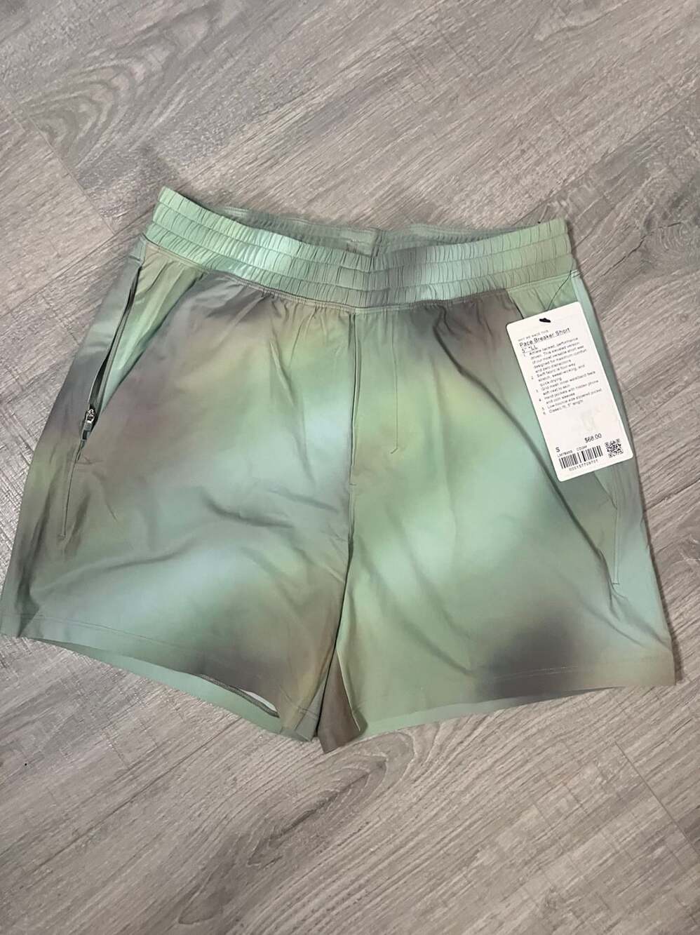 NWT Lululemon Pace Breaker Short 5" Size S